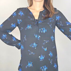 My Michelle Black and Blue Floral Lace-Up Long Sleeve Blouse Size Medium